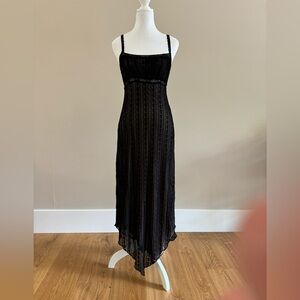 Urban Outfitters Black/Nude Lace Dress